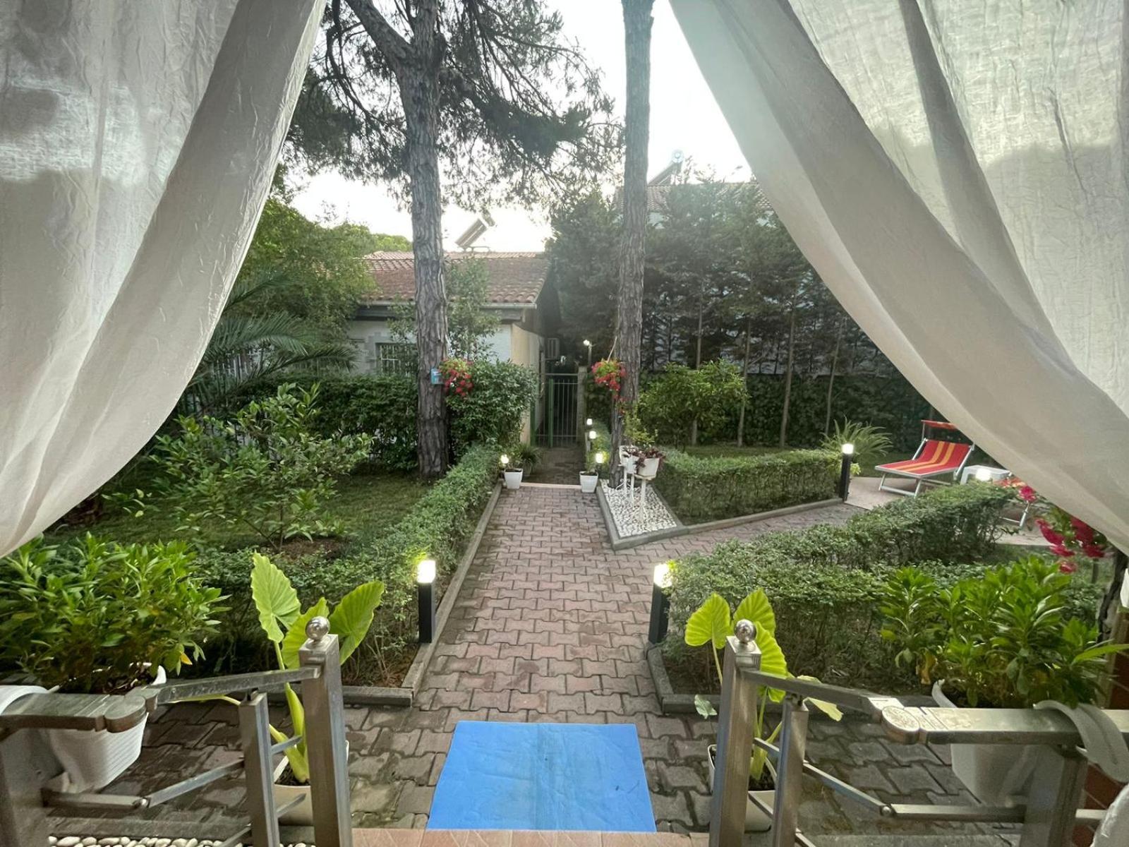 Seafront With A Stunning Garden *